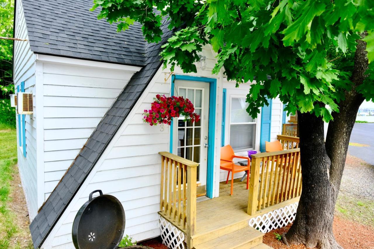 The Landings Inn And Cottages At Old Orchard Beach Exterior photo